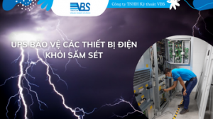 UPS bảo vệ những hệ thống điện và điện tử, hệ thống điều khiển và dữ liệu khi mất nguồn điện chính.Một số UPS đã tích hợp thiết bị chống sét